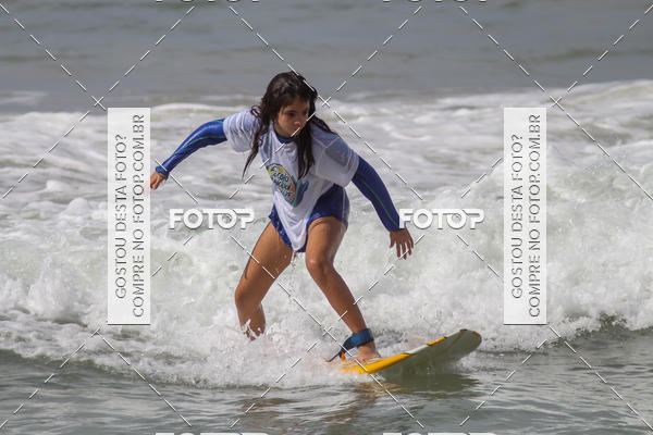 Buy your photos of the eventCampeonato da Escola Municipal de Surf de Maca on Fotop