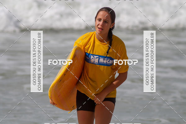Buy your photos of the eventCampeonato da Escola Municipal de Surf de Maca on Fotop