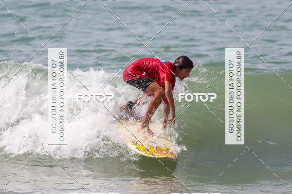 Buy your photos of the eventCampeonato da Escola Municipal de Surf de Maca on Fotop