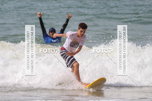 Buy your photos of the eventCampeonato da Escola Municipal de Surf de Maca on Fotop