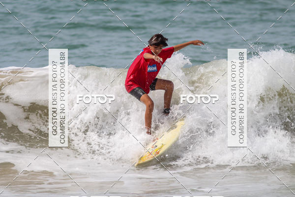 Buy your photos of the eventCampeonato da Escola Municipal de Surf de Maca on Fotop