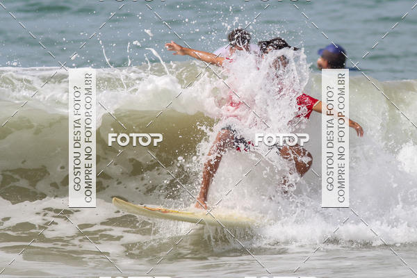 Buy your photos of the eventCampeonato da Escola Municipal de Surf de Maca on Fotop
