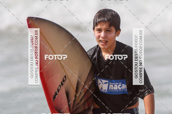 Buy your photos of the eventCampeonato da Escola Municipal de Surf de Maca on Fotop