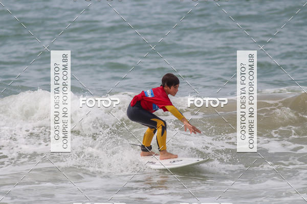 Buy your photos of the eventCampeonato da Escola Municipal de Surf de Maca on Fotop
