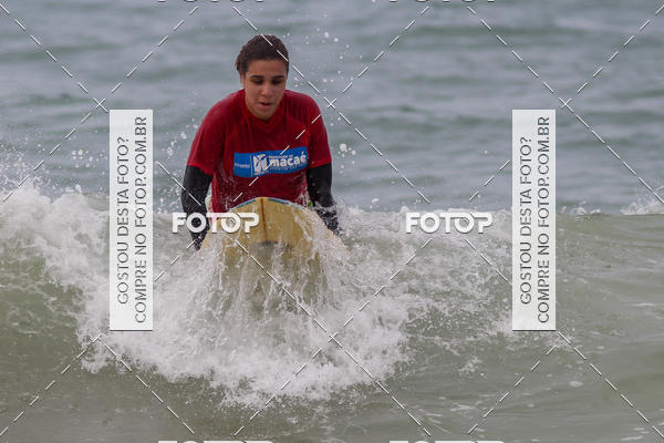 Buy your photos of the eventCampeonato da Escola Municipal de Surf de Maca on Fotop