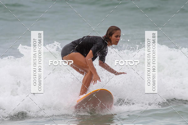 Buy your photos of the eventCampeonato da Escola Municipal de Surf de Maca on Fotop