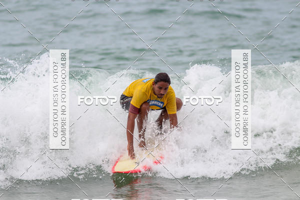 Buy your photos of the eventCampeonato da Escola Municipal de Surf de Maca on Fotop