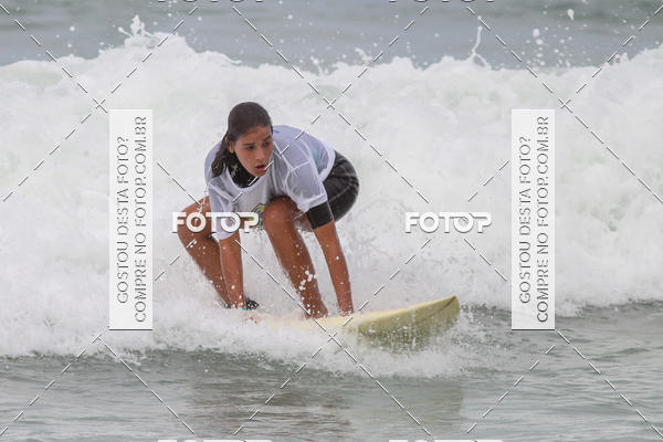 Buy your photos of the eventCampeonato da Escola Municipal de Surf de Maca on Fotop