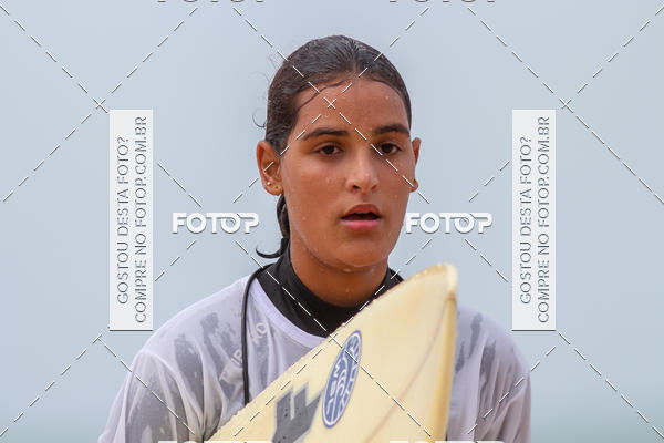 Buy your photos of the eventCampeonato da Escola Municipal de Surf de Maca on Fotop