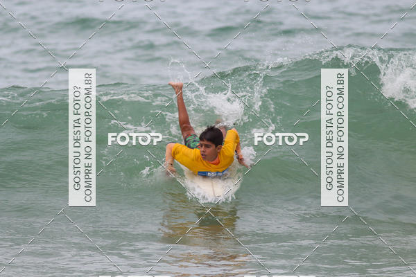 Buy your photos of the eventCampeonato da Escola Municipal de Surf de Maca on Fotop