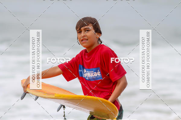 Buy your photos of the eventCampeonato da Escola Municipal de Surf de Maca on Fotop