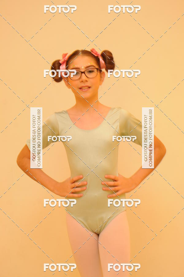 Buy your photos of the eventEspetculo de Dana Studio V on Fotop