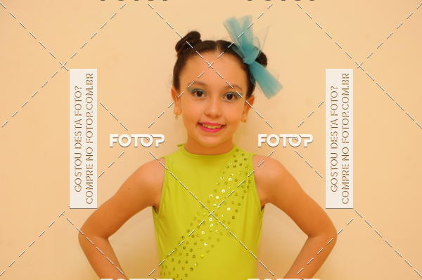 Buy your photos of the eventEspetculo de Dana Studio V on Fotop