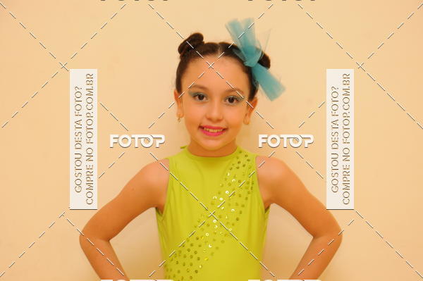 Buy your photos of the eventEspetculo de Dana Studio V on Fotop