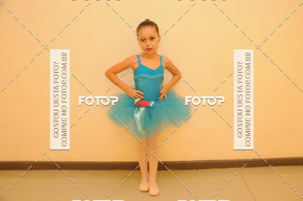 Buy your photos of the eventEspetculo de Dana Studio V on Fotop