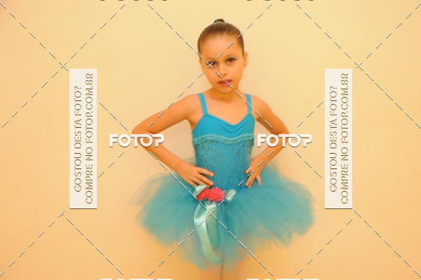 Buy your photos of the eventEspetculo de Dana Studio V on Fotop