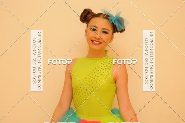 Buy your photos of the eventEspetculo de Dana Studio V on Fotop