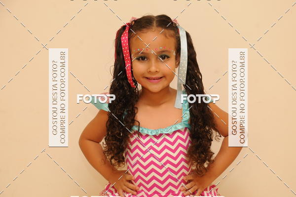 Buy your photos of the eventEspetculo de Dana Studio V on Fotop