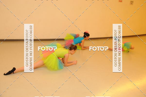 Buy your photos of the eventEspetculo de Dana Studio V on Fotop