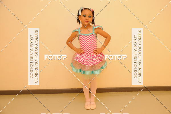 Buy your photos of the eventEspetculo de Dana Studio V on Fotop