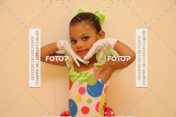 Buy your photos of the eventEspetculo de Dana Studio V on Fotop