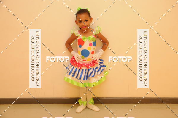 Buy your photos of the eventEspetculo de Dana Studio V on Fotop