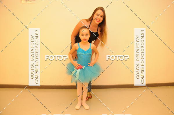 Buy your photos of the eventEspetculo de Dana Studio V on Fotop