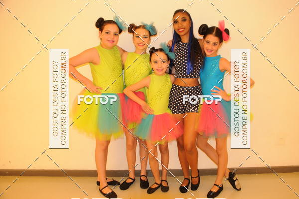 Buy your photos of the eventEspetculo de Dana Studio V on Fotop