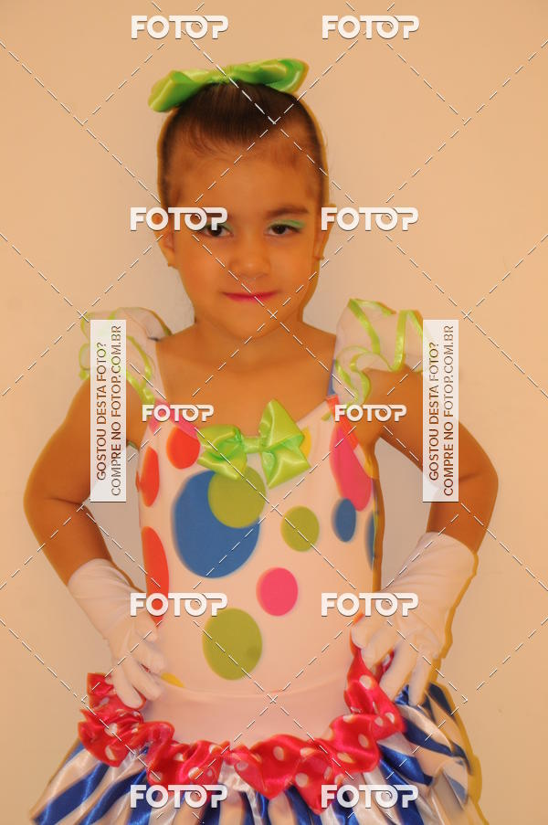 Buy your photos of the eventEspetculo de Dana Studio V on Fotop