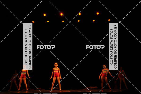 Buy your photos of the eventEspetculo de Dana Studio V on Fotop