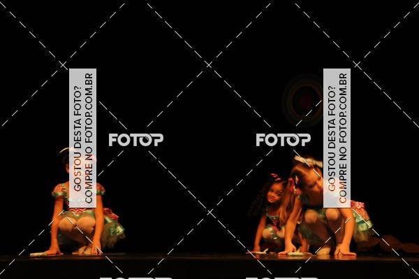 Buy your photos of the eventEspetculo de Dana Studio V on Fotop