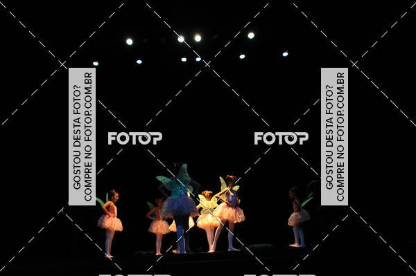Buy your photos of the eventEspetculo de Dana Studio V on Fotop