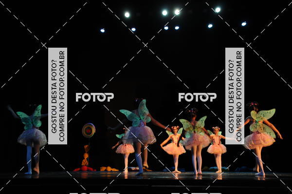 Buy your photos of the eventEspetculo de Dana Studio V on Fotop