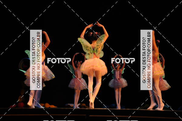 Buy your photos of the eventEspetculo de Dana Studio V on Fotop