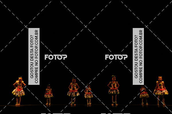 Buy your photos of the eventEspetculo de Dana Studio V on Fotop