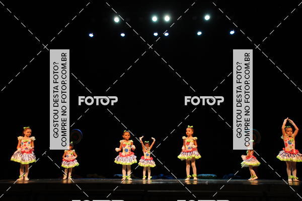 Buy your photos of the eventEspetculo de Dana Studio V on Fotop