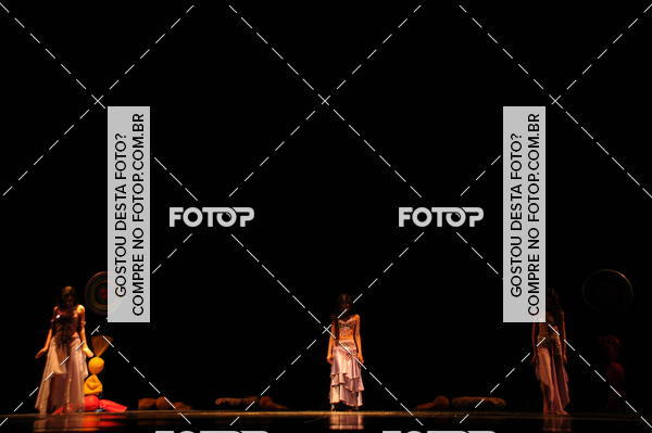 Buy your photos of the eventEspetculo de Dana Studio V on Fotop