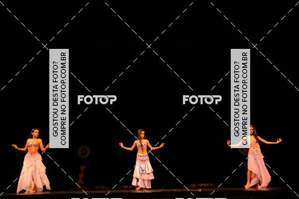 Buy your photos of the eventEspetculo de Dana Studio V on Fotop