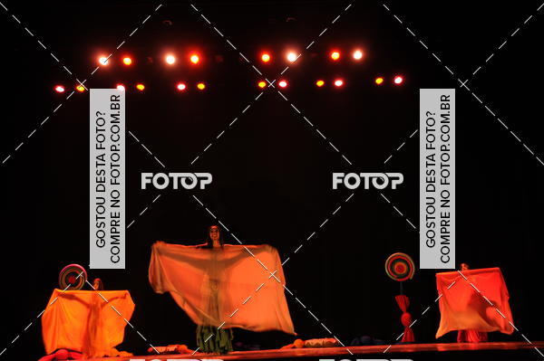 Buy your photos of the eventEspetculo de Dana Studio V on Fotop
