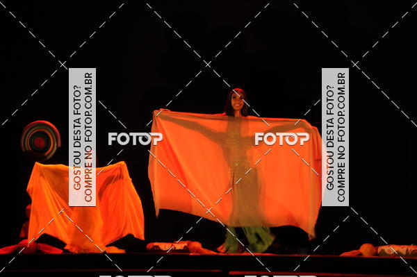 Buy your photos of the eventEspetculo de Dana Studio V on Fotop
