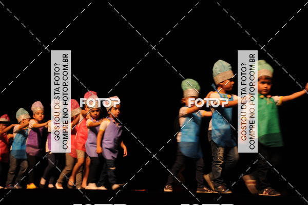 Buy your photos of the eventEspetculo de Dana Studio V on Fotop