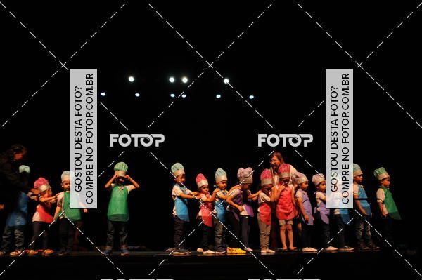 Buy your photos of the eventEspetculo de Dana Studio V on Fotop