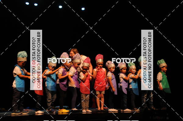 Buy your photos of the eventEspetculo de Dana Studio V on Fotop