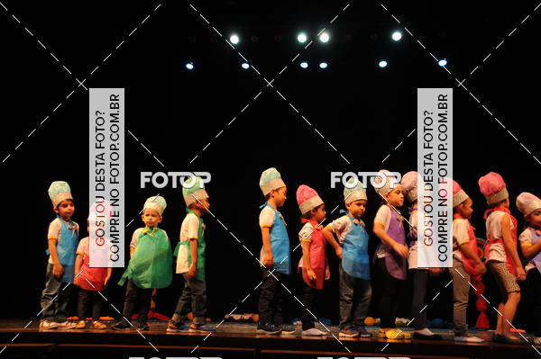 Buy your photos of the eventEspetculo de Dana Studio V on Fotop