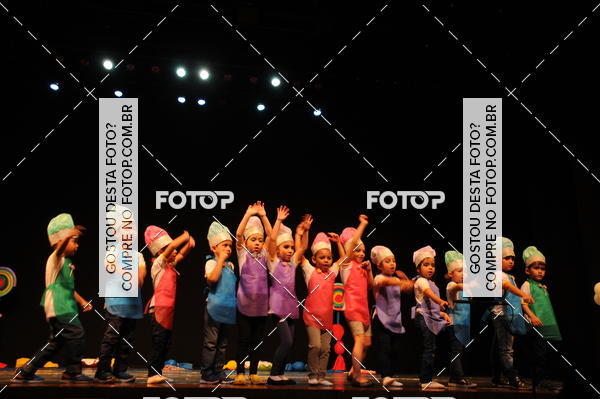 Buy your photos of the eventEspetculo de Dana Studio V on Fotop