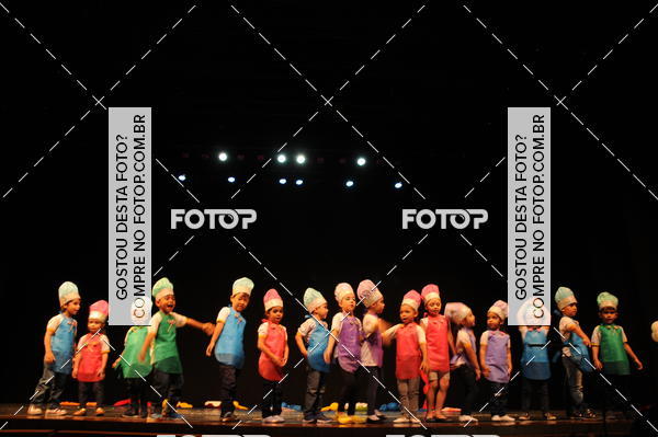 Buy your photos of the eventEspetculo de Dana Studio V on Fotop