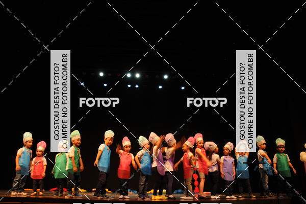 Buy your photos of the eventEspetculo de Dana Studio V on Fotop