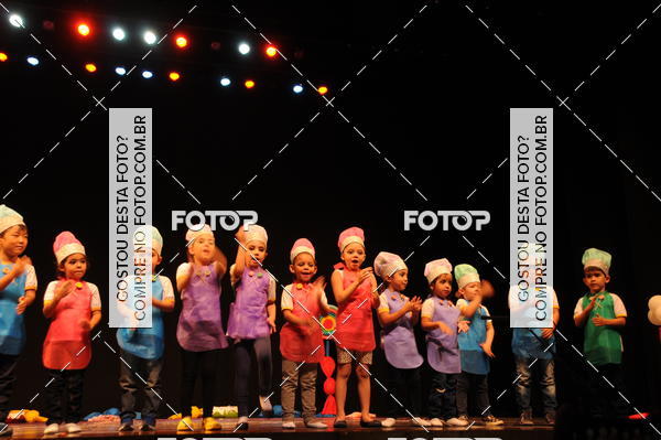 Buy your photos of the eventEspetculo de Dana Studio V on Fotop