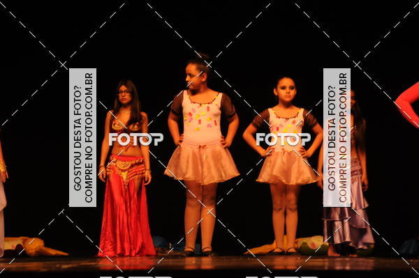 Buy your photos of the eventEspetculo de Dana Studio V on Fotop