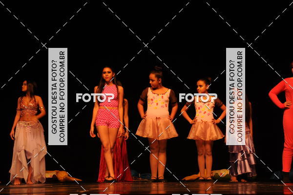 Buy your photos of the eventEspetculo de Dana Studio V on Fotop